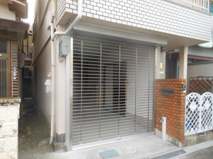 ⑥ グリルパイプシャッター（電動式・手動式）1