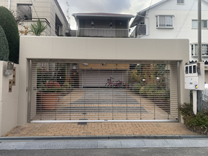 ⑥ グリルパイプシャッター（電動式・手動式）2