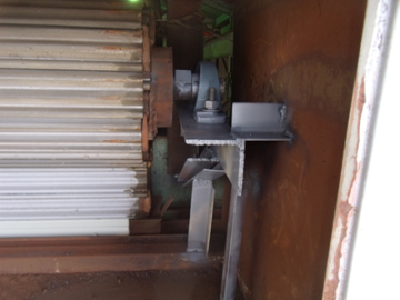 シャッターの部分修理後①