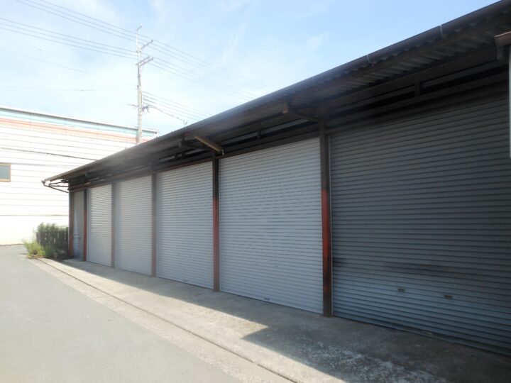 八尾市 株式会社エイワシャッター ガレージシャッター交換工事の画像