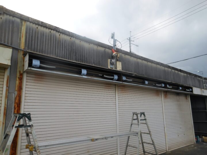 和泉市　株式会社エイワシャッター　巻取りシャフト取替え修理の画像