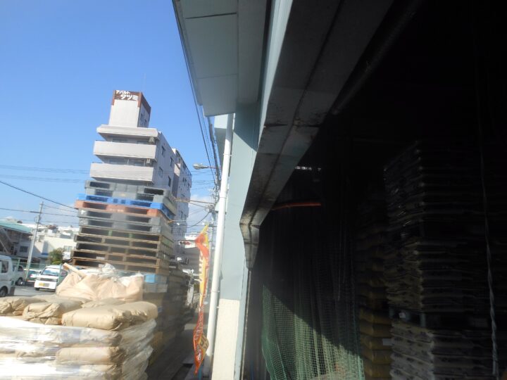 生野区　株式会社エイワシャッター　アングル座板交換修理の画像
