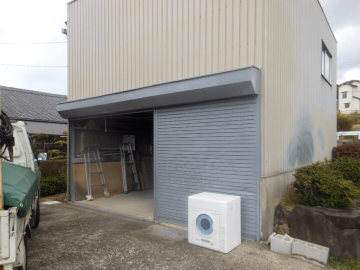 株式会社エイワシャッター　八尾市　シャッタースラット交換修理の画像