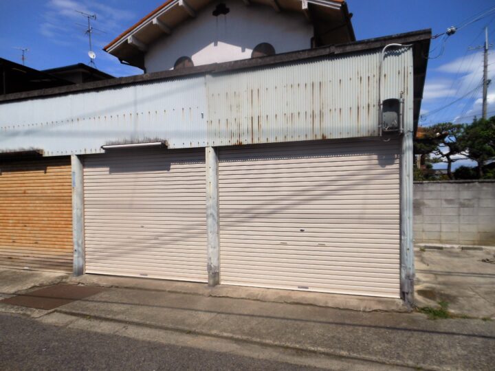 大阪府松原市 ガレージ軽量シャッター取替え工事の画像