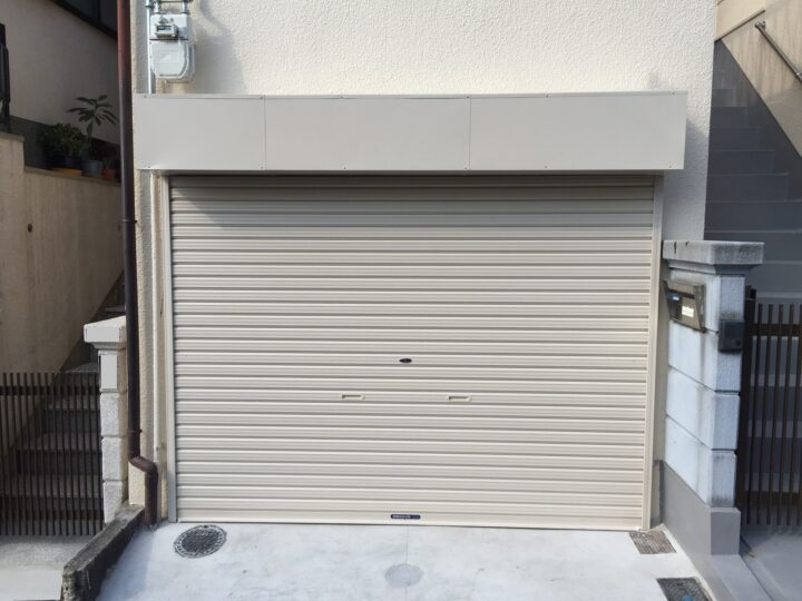 御所市　株式会社エイワシャッター　ガレージシャッター交換工事の画像