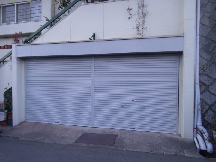 株式会社エイワシャッター尼崎　ガレージシャッター取替え工事の画像
