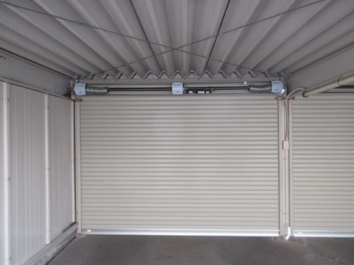 株式会社エイワシャッター 寝屋川市 軽量シャッター電動化工事の画像