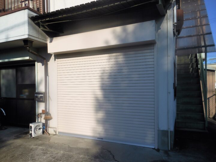 藤井寺市 株式会社エイワシャッター 電動シャッター取替え工事の画像