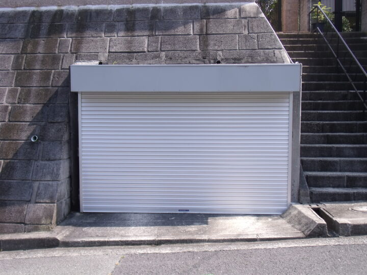 株式会社エイワシャッター　河内長野市　ガレージシャッター工事の画像