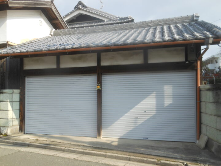 柏原市 株式会社エイワシャッター 軽量シャッター取替え工事の画像