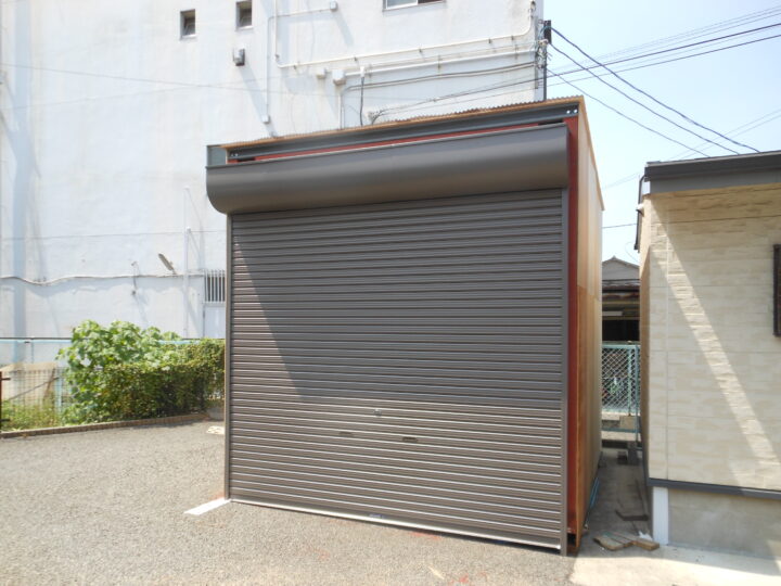 高石市　株式会社エイワシャッター　ガレージシャッター取付工事の画像