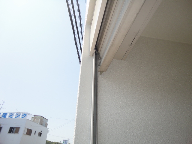 西淀川区 株式会社エイワシャッター スラットはみ出し修復修理の画像