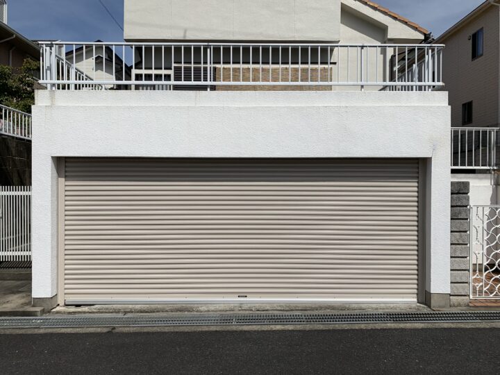 藤井寺市　株式会社エイワシャッター　電動シャッター取替え工事の画像
