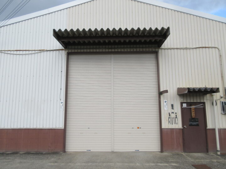 株式会社エイワシャッター 岸和田市 軽量シャッター交換工事の画像