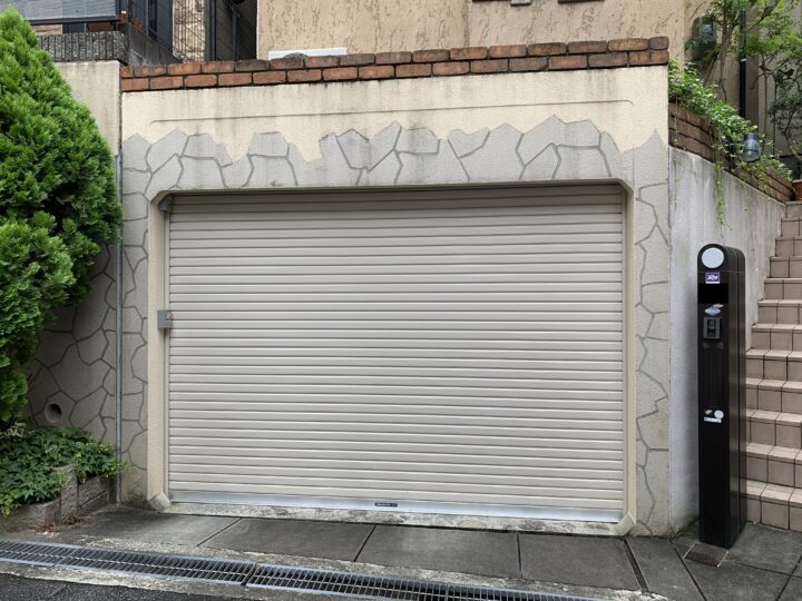 株式会社エイワシャッター 枚方市 電動シャッター取替え工事の画像